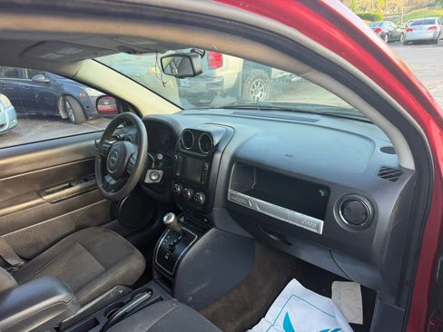 Used 2015 Jeep Compass Sport w/ Power Value Group FWD image 7
