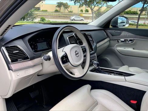 Used 2020 Volvo XC90 T6 Inscription w/ Advanced Package AWD/4WD image 14