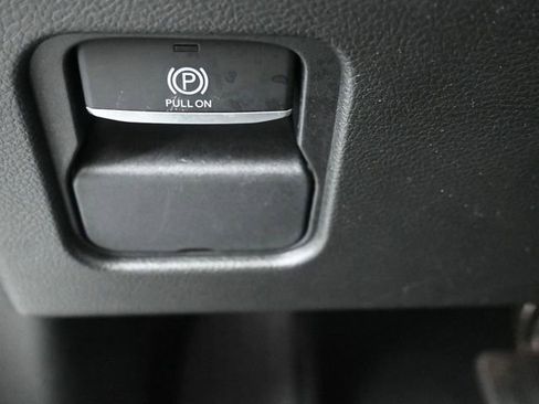 Used 2024 Jeep Wagoneer L Series II w/ Flexible Seating Group image 13