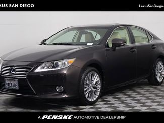 Used 2015 Lexus ES 350 w/ Luxury Package FWD video 1