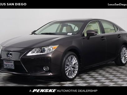 Used 2015 Lexus ES 350 w/ Luxury Package
