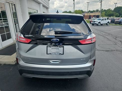 Used 2023 Ford Edge SEL AWD/4WD image 5