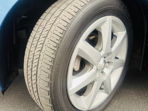 Used 2007 Toyota Prius Touring FWD image 16