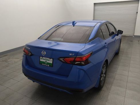 Used 2020 Nissan Versa SV FWD image 7
