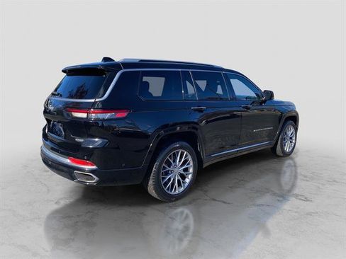 Used 2022 Jeep Grand Cherokee L Summit w/ Luxury Tech Group V image 6