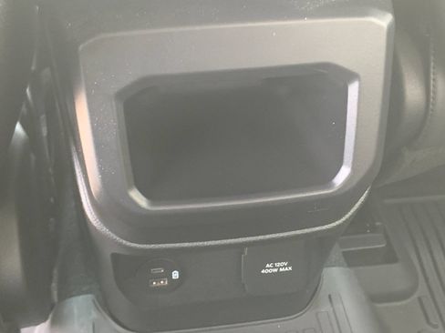 Used 2025 Ford Ranger Raptor AWD/4WD image 16