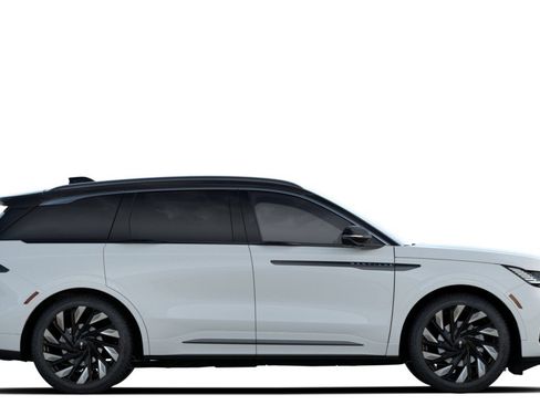 New 2026 Lincoln Nautilus Black Label w/ Jet Appearance Package image 5