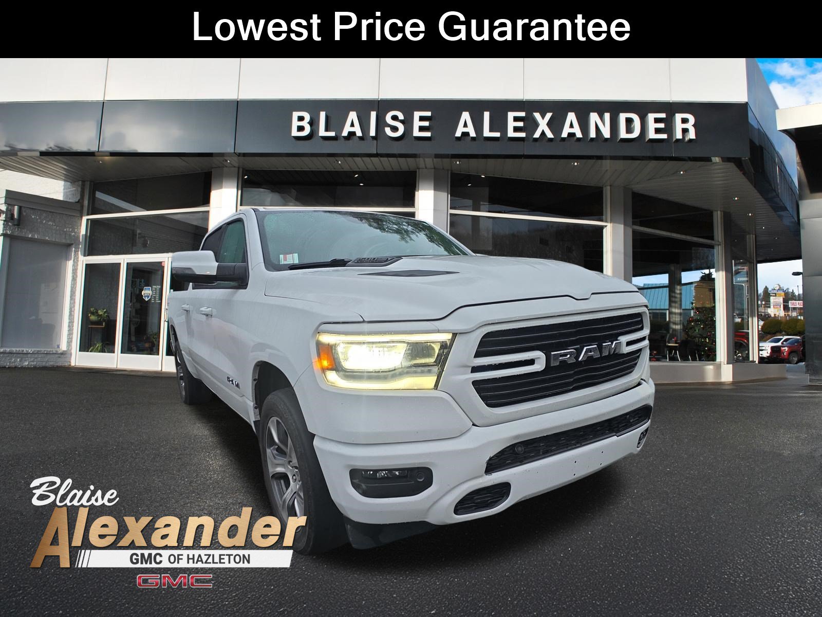Used 2023 RAM 1500 Laramie AWD/4WD image 1