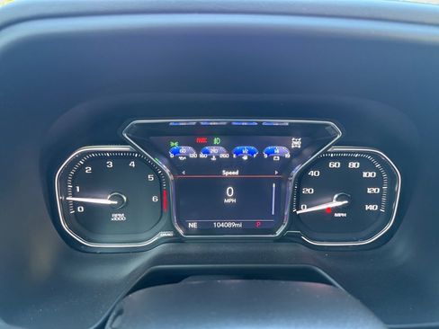 Used 2021 GMC Yukon SLT w/ SLT Premium Package AWD/4WD image 14