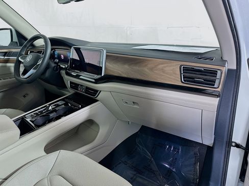New 2026 Volkswagen Atlas SE AWD/4WD image 29