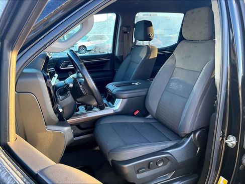 Used 2022 Chevrolet Silverado 1500 RST w/ Z71 Off-Road Package image 10