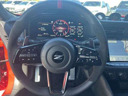 Used 2025 Nissan Z NISMO w/ Floor Mat Package image 31