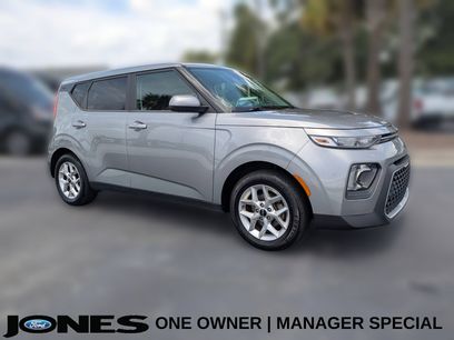 Used 2022 Kia Soul LX w/ Technology Package