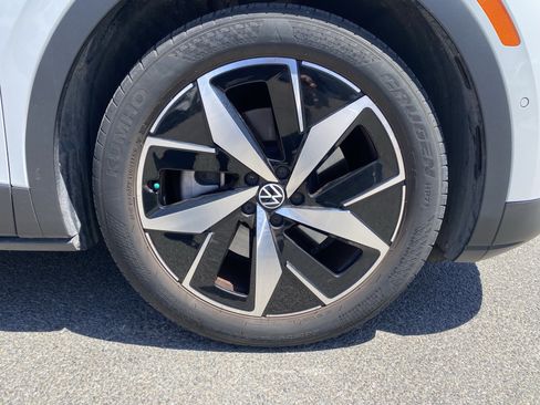 Used 2023 Volkswagen ID.4 Pro S RWD image 20