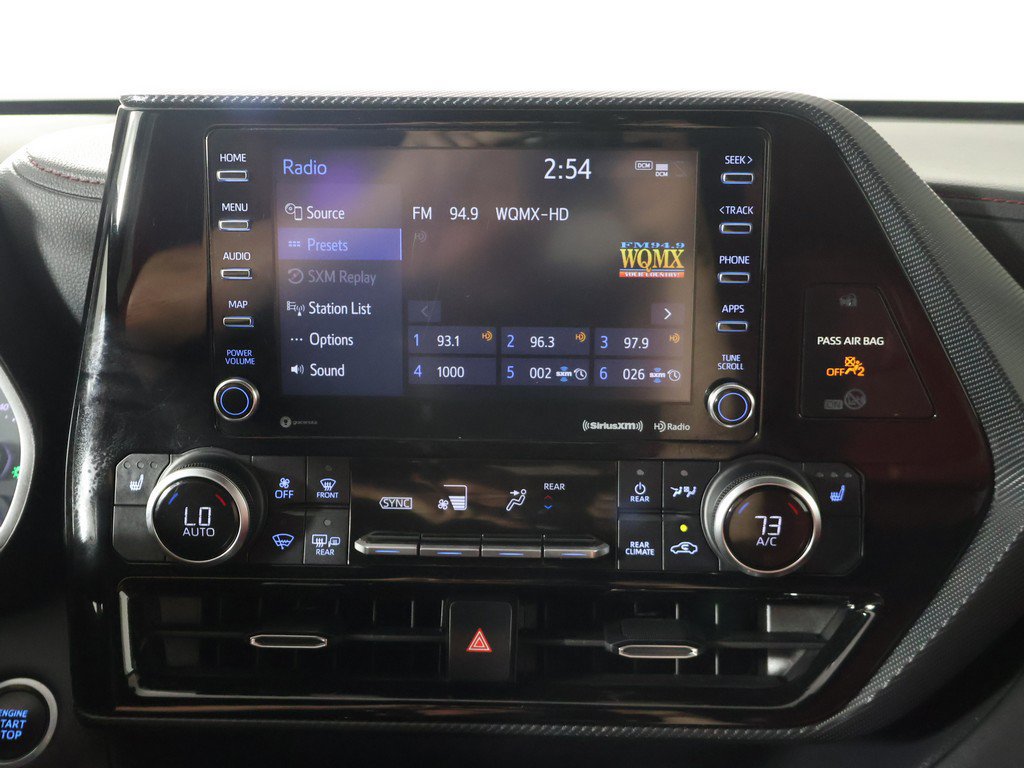 Used 2021 Toyota Highlander XSE AWD/4WD image 46
