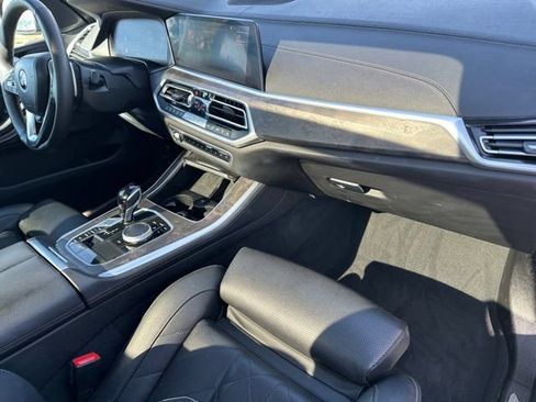 Used 2023 BMW X5 xDrive40i AWD/4WD image 9