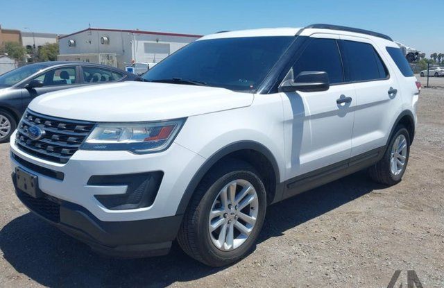 Used 2017 Ford Explorer 4WD image 1