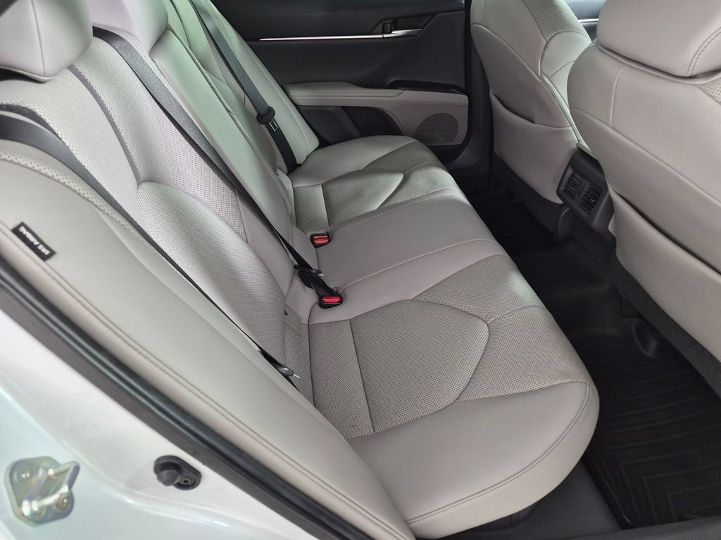Used 2021 Toyota Camry XLE w/ Navigation Upgrade Package FWD image 28