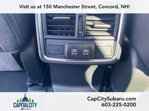 Used 2023 Subaru Forester Limited AWD/4WD image 18