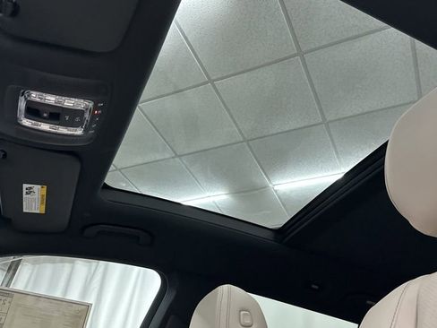 Certified 2026 Mercedes-Benz GLS 450 4MATIC image 23