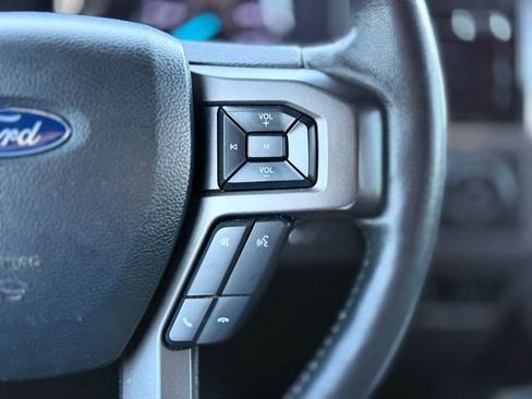 Used 2018 Ford Expedition XLT w/ Equipment Group 202A image 30