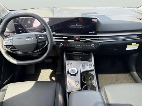 New 2026 Kia Sportage SX Prestige AWD/4WD image 13
