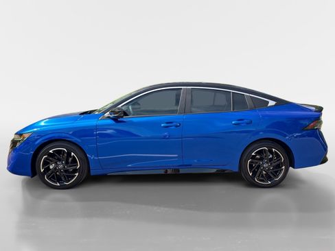 New 2026 Nissan Sentra SR FWD image 2