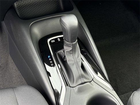 Used 2026 Toyota Corolla LE image 22