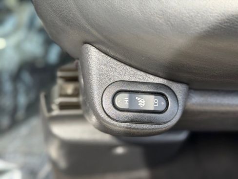 Used 2005 Chrysler PT Cruiser GT FWD image 28