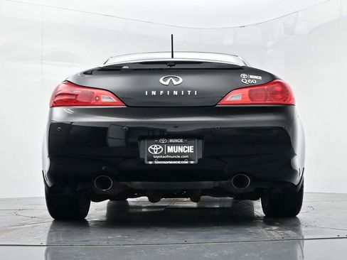 Used 2014 INFINITI Q60 Convertible w/ Premium Package image 43