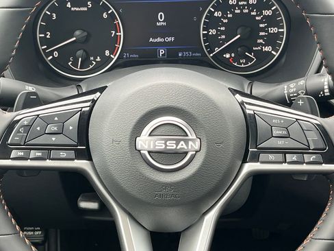 New 2026 Nissan Altima 2.5 SR w/ SR Midnight Edition Package FWD image 23