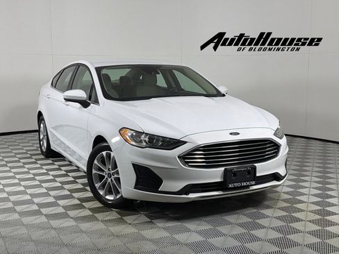 Used 2020 Ford Fusion SE FWD image 1