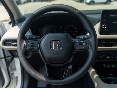 New 2026 Honda HR-V LX image 13