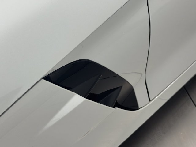 Used 2025 BMW Z4 M40i w/ Premium Package RWD image 8