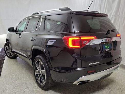 Used 2017 GMC Acadia Denali w/ Technology Package image 7