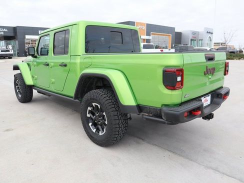 New 2026 Jeep Gladiator Rubicon w/ Steel Power Dome Hood Package AWD/4WD image 22
