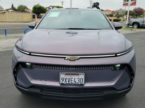 Used 2026 Chevrolet Equinox EV LT FWD image 24