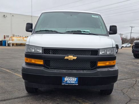 New 2026 Chevrolet Express 2500 image 2