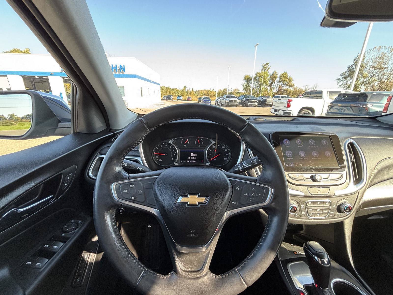 Used 2019 Chevrolet Equinox Premier FWD image 25