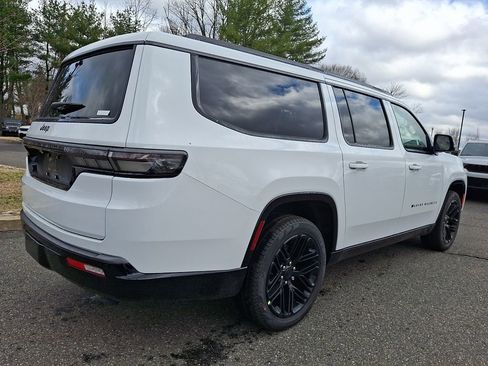 New 2026 Jeep Grand Wagoneer L Limited AWD/4WD image 4