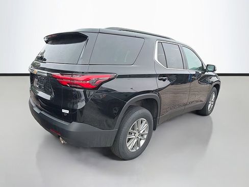 Used 2023 Chevrolet Traverse LT AWD/4WD image 9