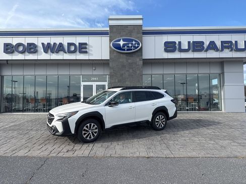 New 2025 Subaru Outback Premium image 1