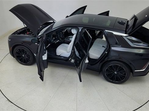 Used 2025 Cadillac Lyriq Luxury image 86