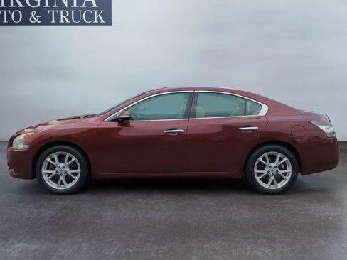 Used 2013 Nissan Maxima 3.5 SV image 2