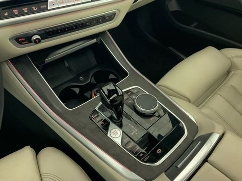 Certified 2022 BMW X5 xDrive40i w/ Parking Assistance Package image 15