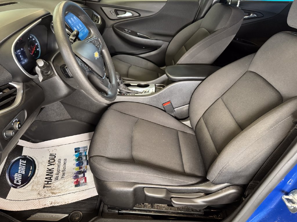 Used 2023 Chevrolet Malibu LS w/ LPO, Floor Liner Package FWD image 20