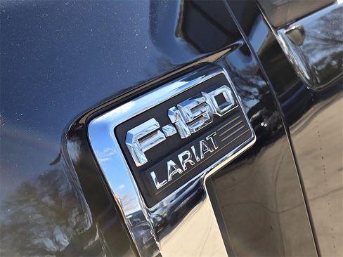 Used 2021 Ford F150 Lariat w/ Equipment Group 502A High image 16