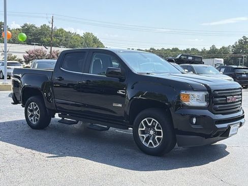 Used 2018 GMC Canyon All Terrain w/ Trailering Package AWD/4WD image 9