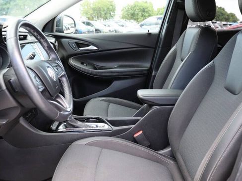 Used 2021 Buick Encore GX Select w/ Sport Touring Package FWD image 13