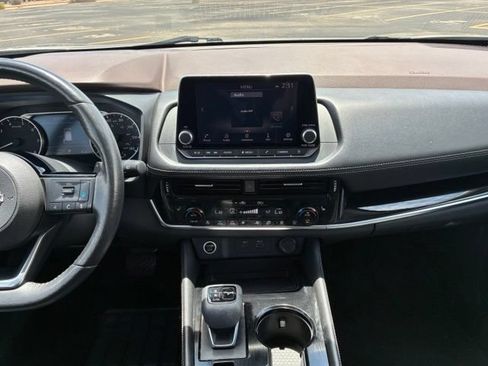 Used 2022 Nissan Rogue SL FWD image 15